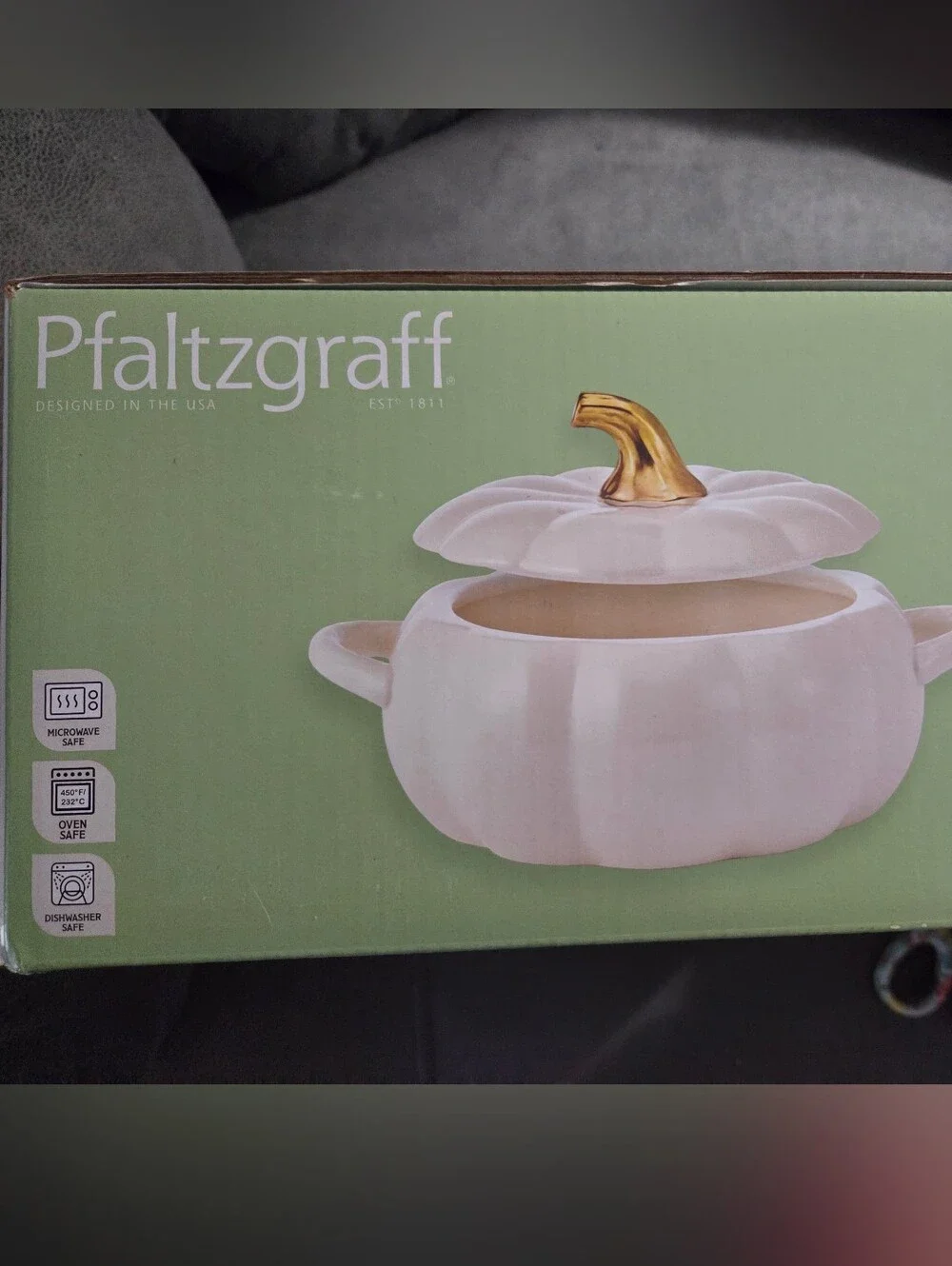 Pfaltzgraff new box